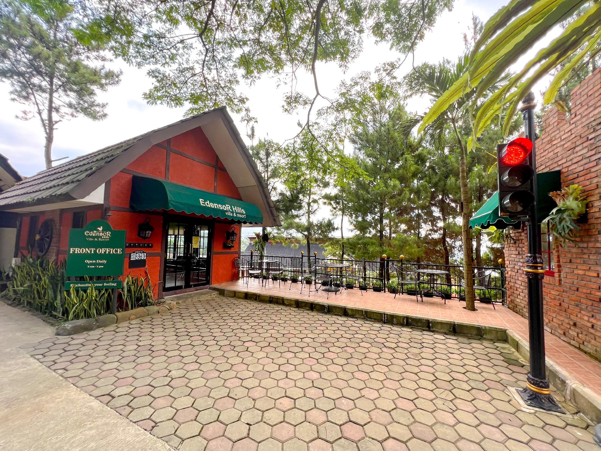Edensor Hills Villa, Resort & Cafe 34/51