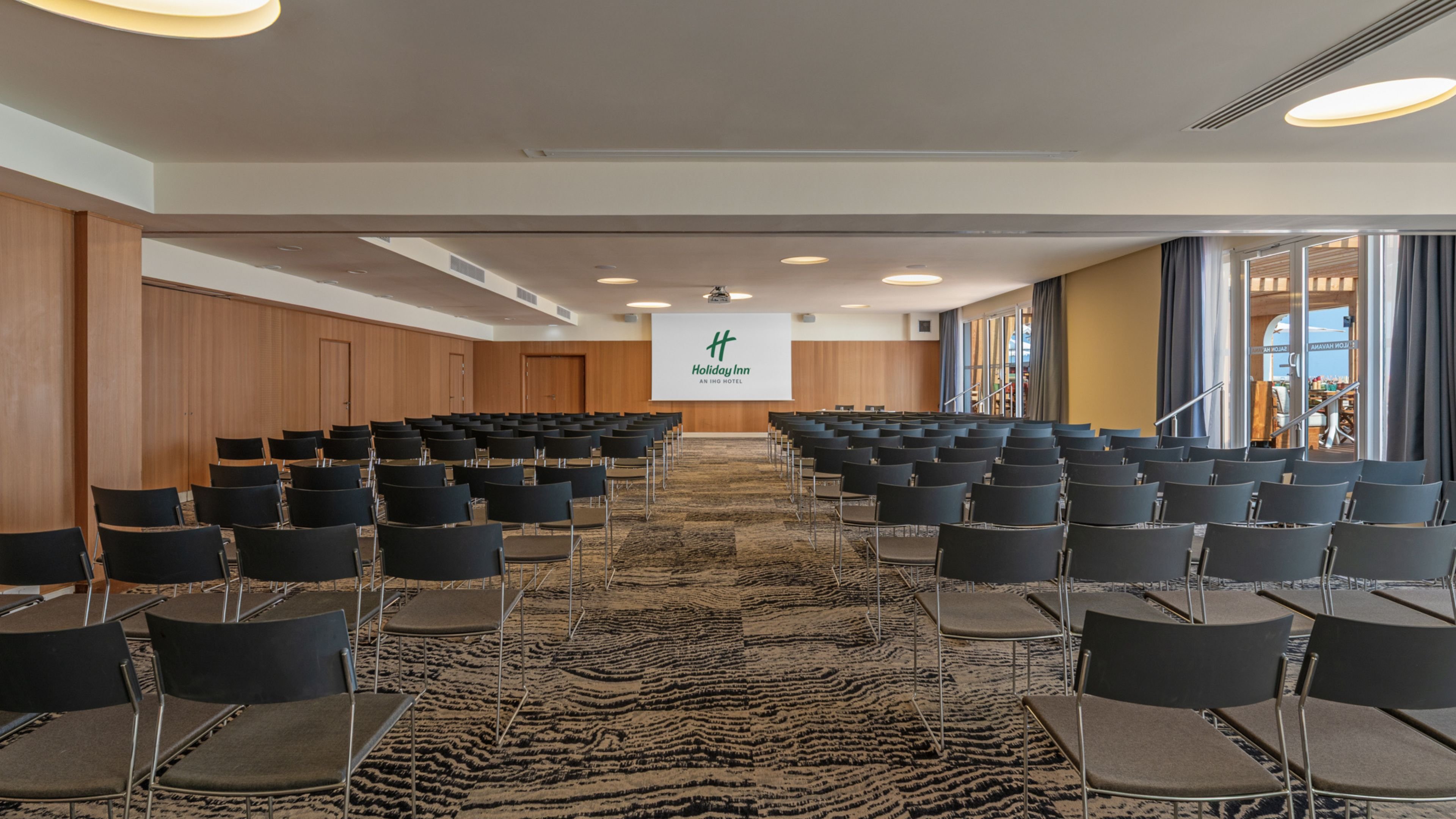HOLIDAY INN RESORT NICE - PORT SAINT LAURENT 38/50