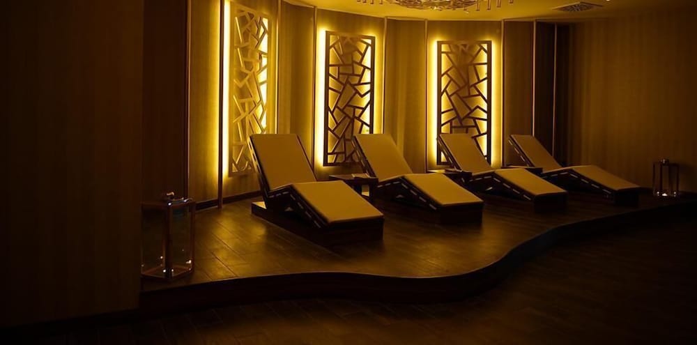 Wow Airport Hotel 27/50