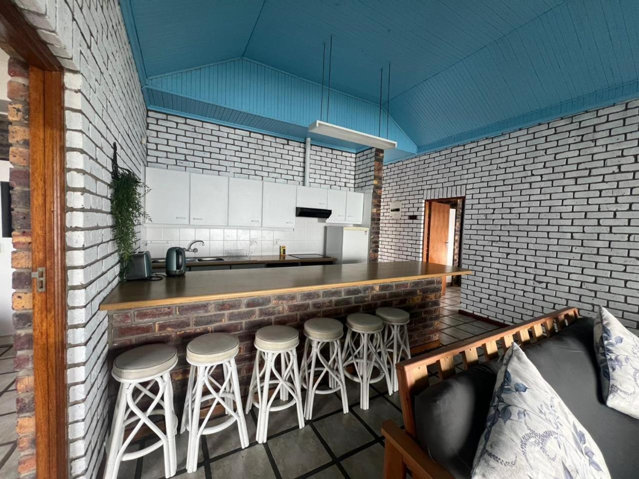 Blue Whale Resort 26/50