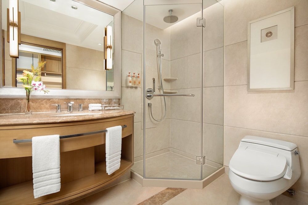 Crowne Plaza Fudan 18/60