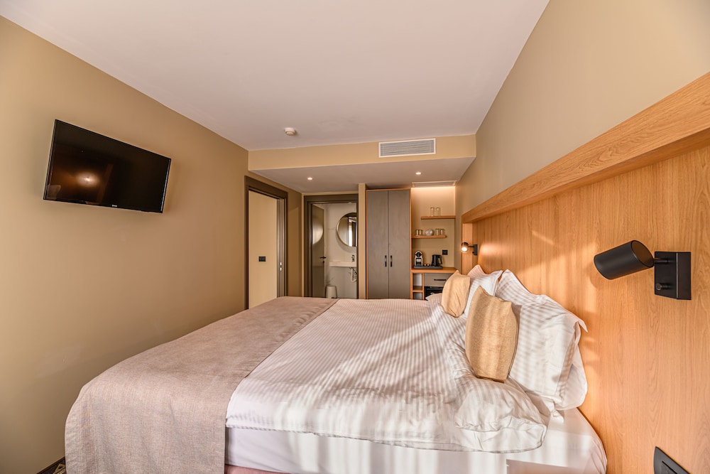 Hotel Central Pascani 19/60