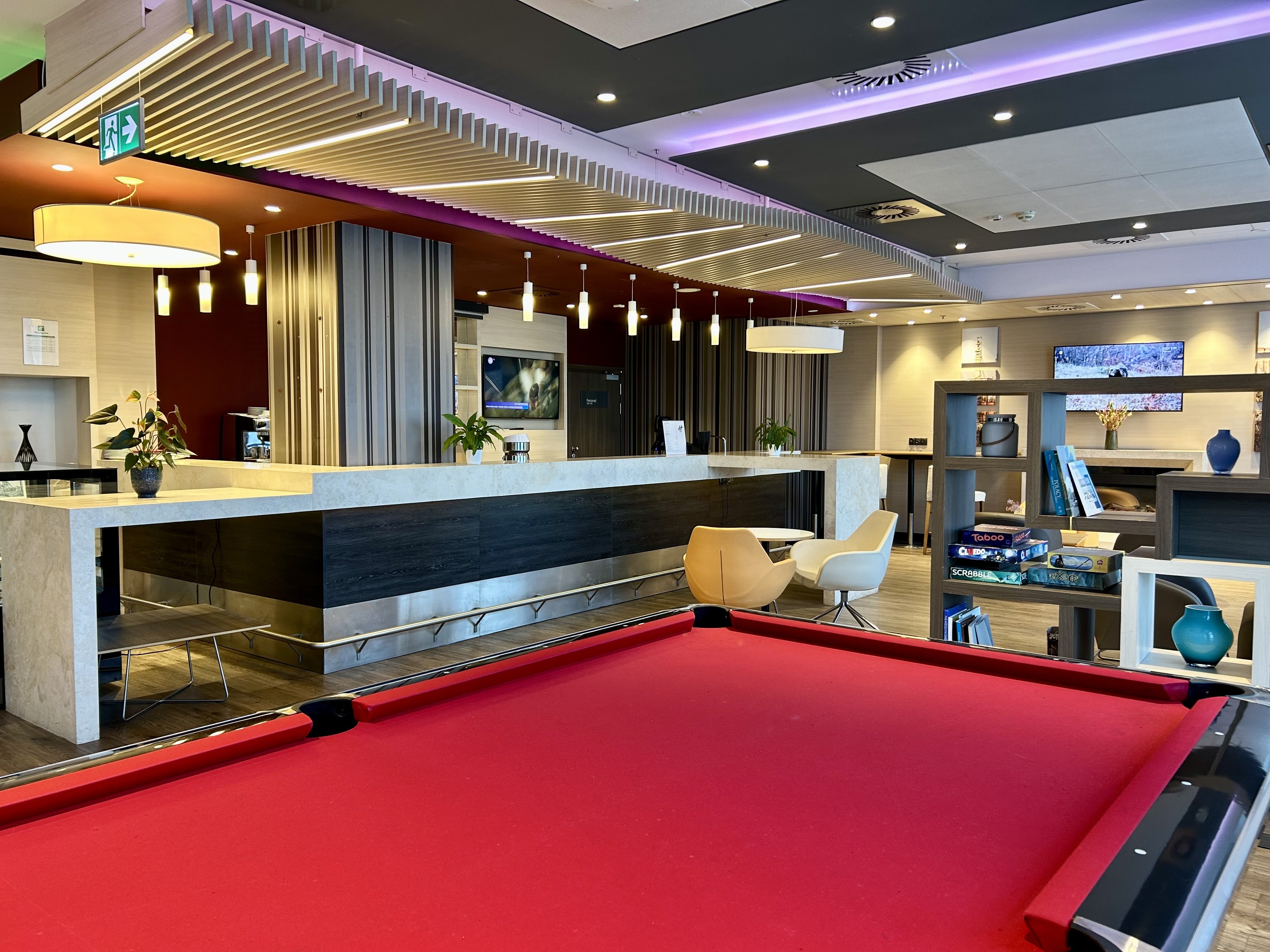 HOLIDAY INN DABROWA GORNICZA 10/75