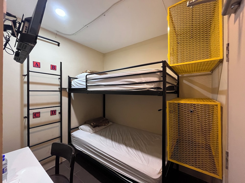 Hotel O Hotel 916 25/32