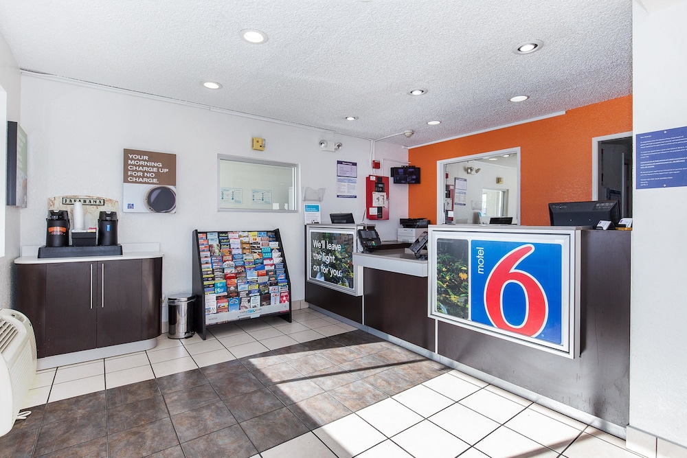 Motel6 Hayward, CA – Silicon Valley Gateway 13/61