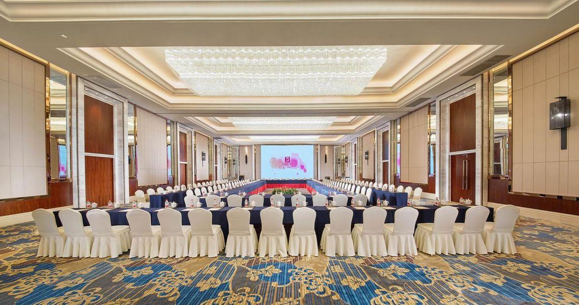 Bright Hotel Huaibei 33/37