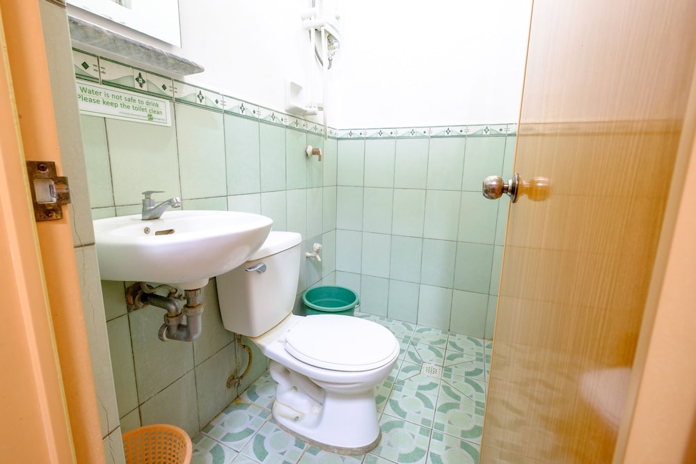 Gv Hotel Ozamiz 15/30