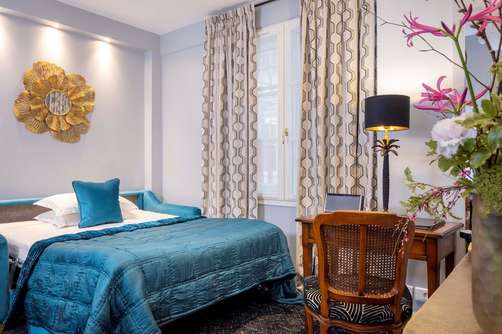 Le Relais Saint Honore 24/42
