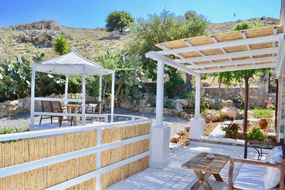 Caesars Gardens Hotel And Spa - Adults Only 2/65