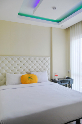 غرفة ديلوكس بسرير كينج، Panen Hotel Bandung 2/3