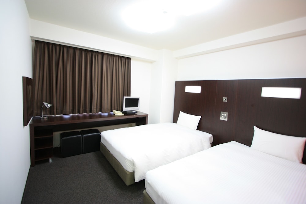 Green Rich Hotel Suizenji 10/45