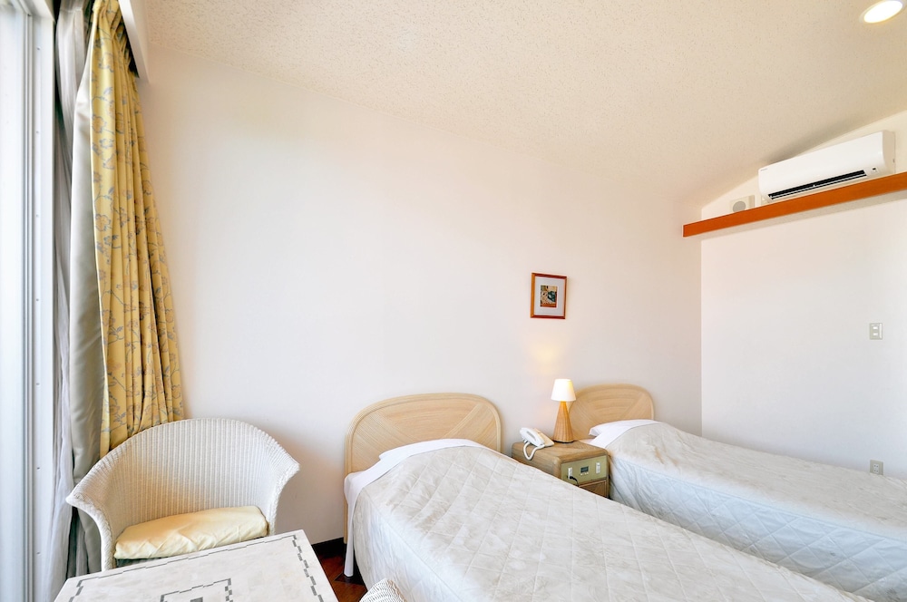 Marine Lodge Marea 13/50