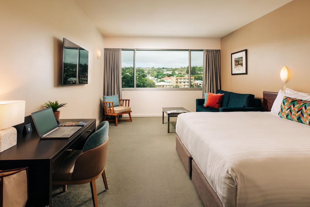 The Port Lincoln Hotel 14/50