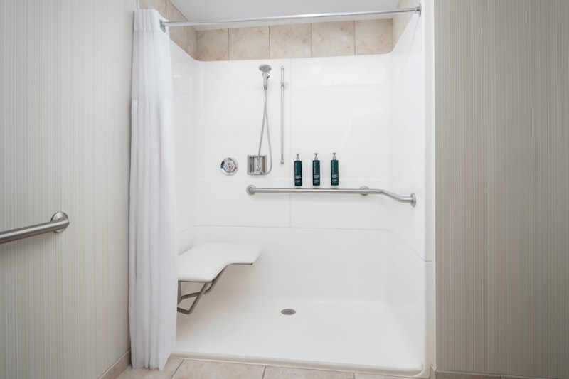 Doubletree By Hilton Greensboro 16/16