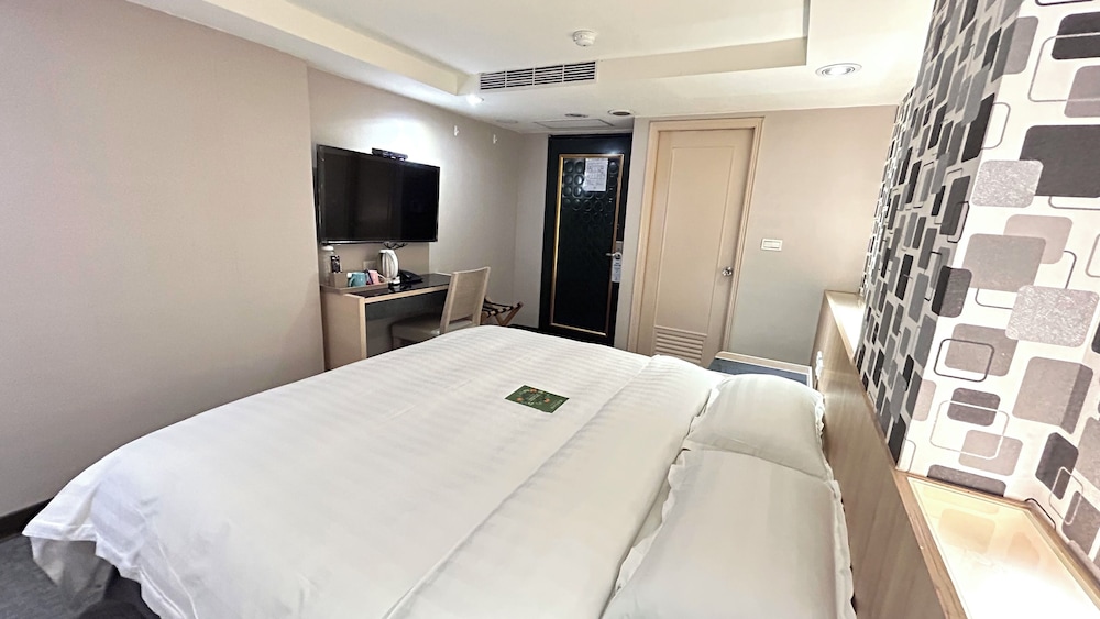 Jinhwa Hotel 33/47