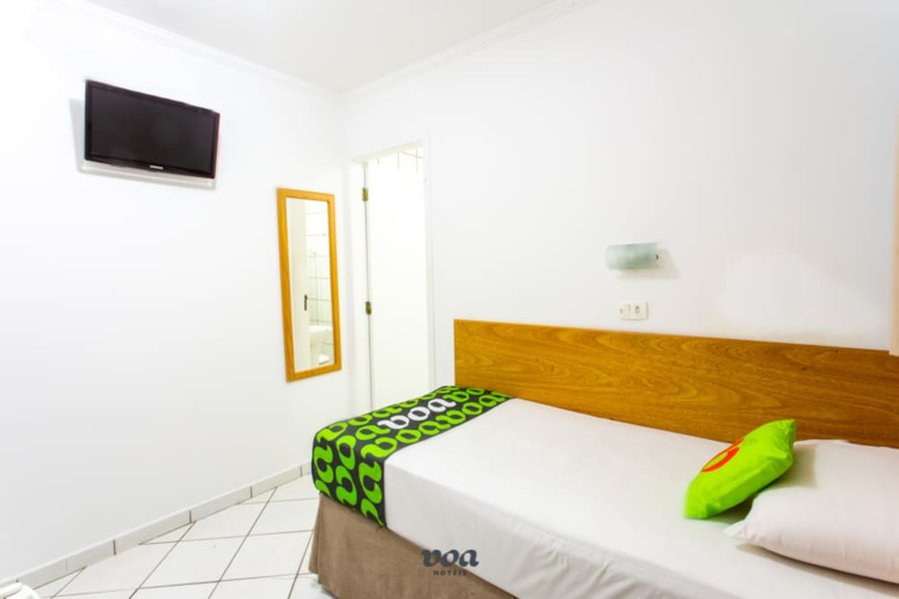 Voa Convenience Hotel 12/41