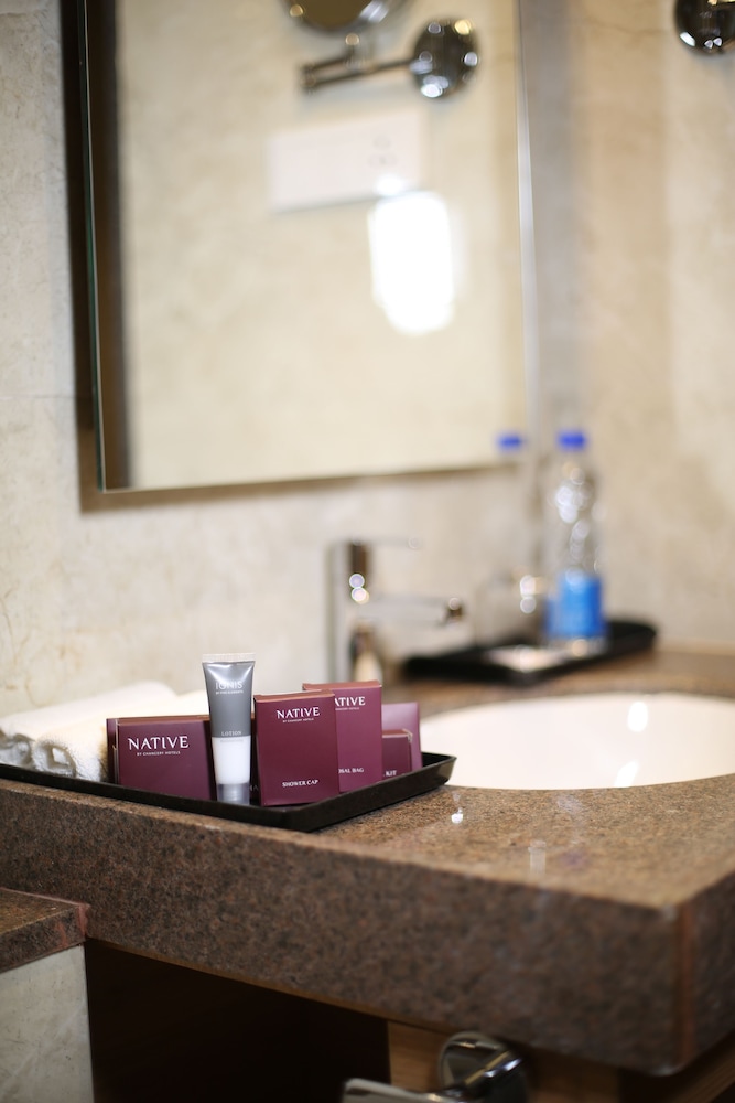 Native by Chancery Hotels 50/50