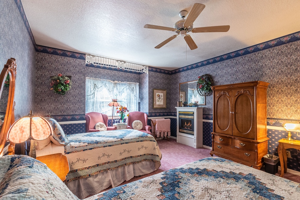 Apples Bed Breakfast 45/71