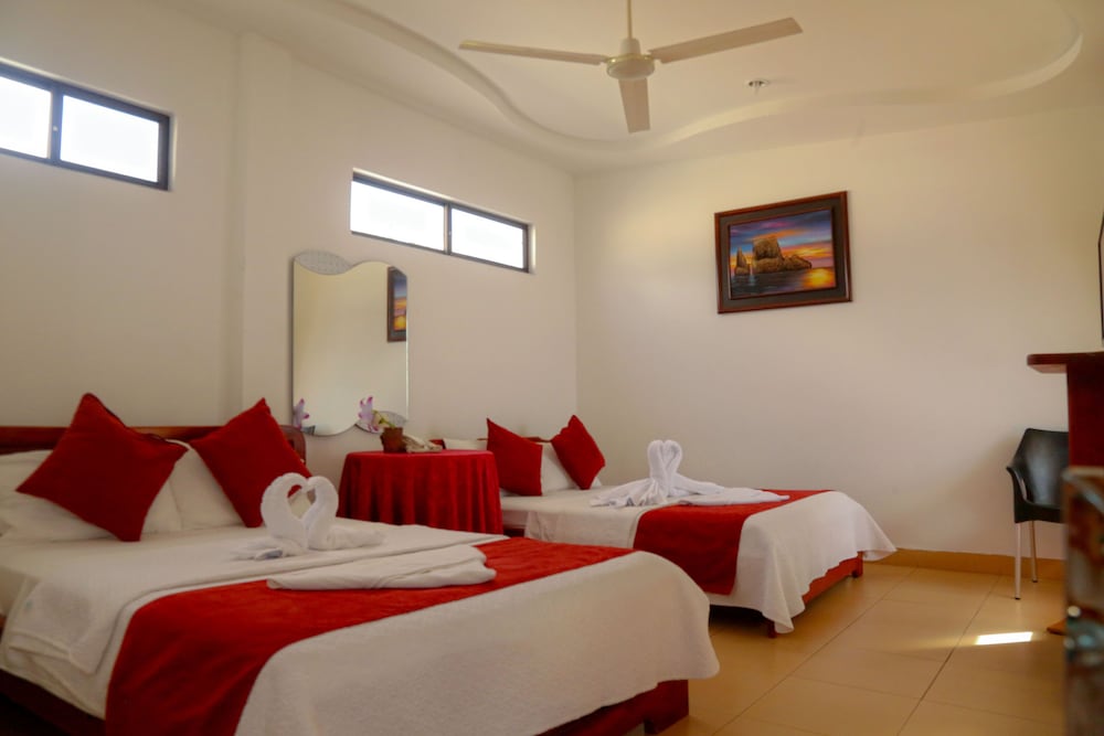 Hostal Sir Francis Drake 18/50