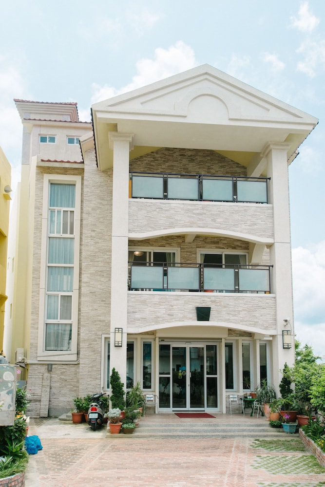 HE SEN Hostel 2/43