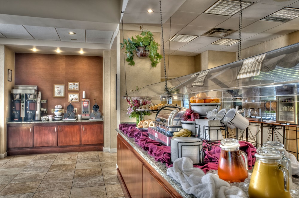 Quality Inn Vienna - Tysons Corner 30/42