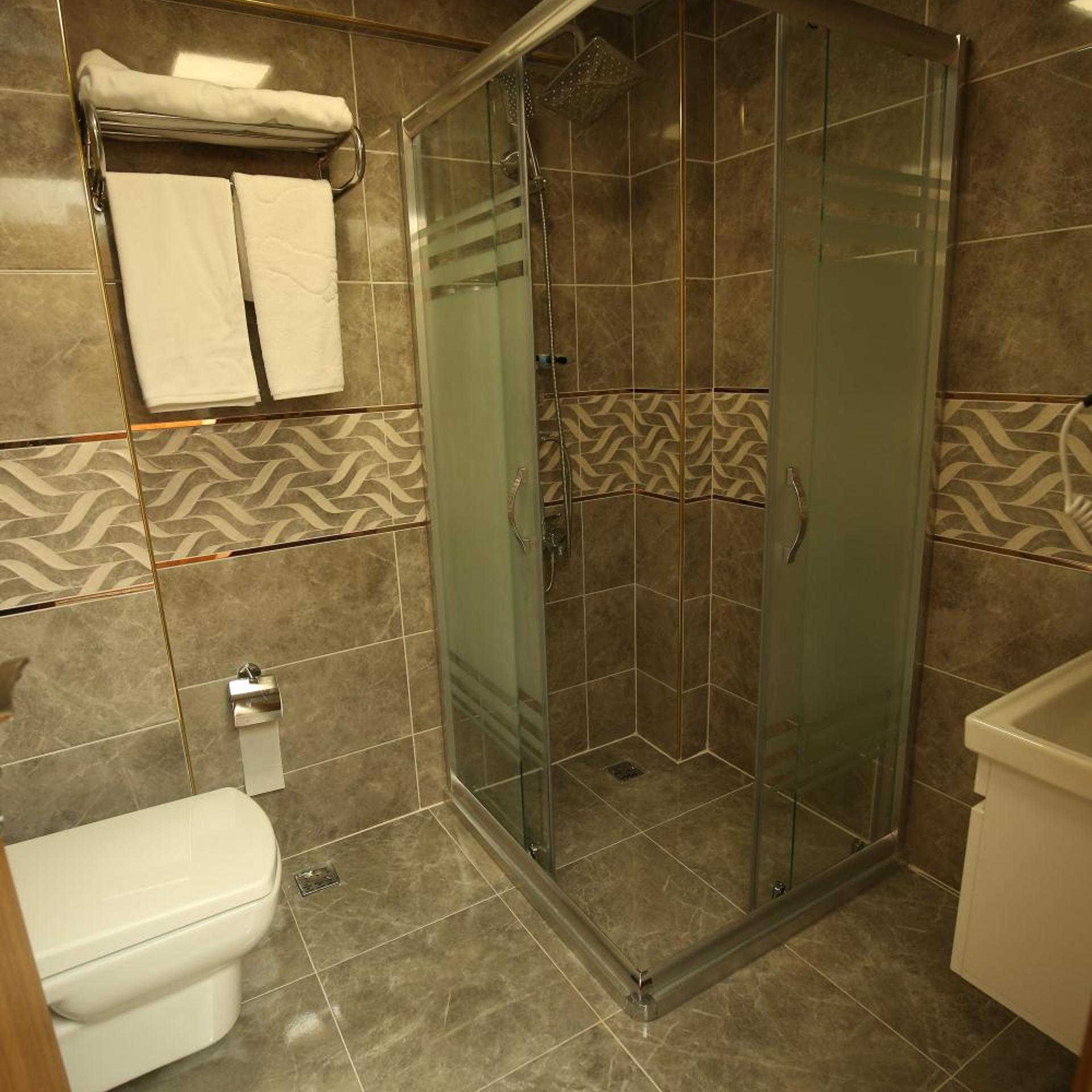 Beyaz Inci Otel 40/45