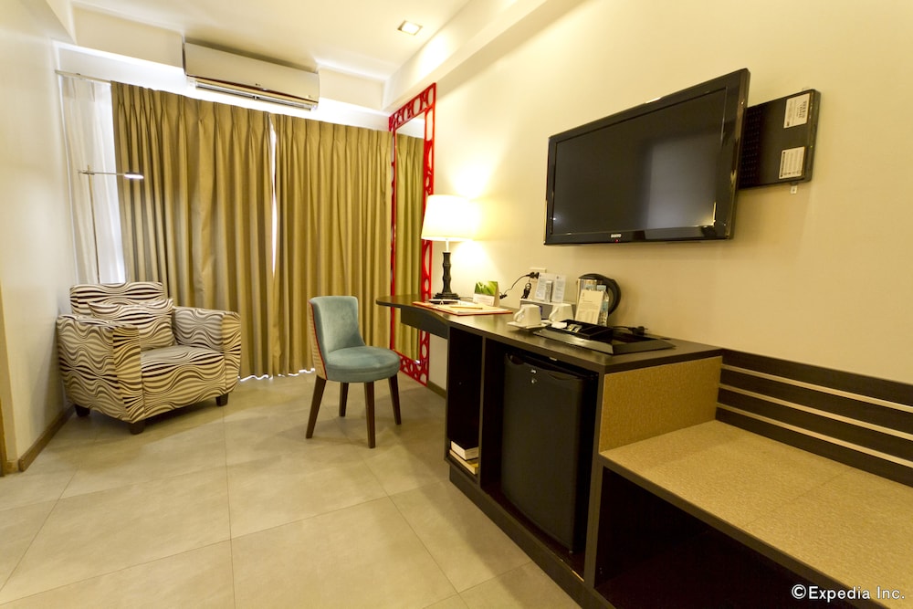 St Mark Hotel 45/65