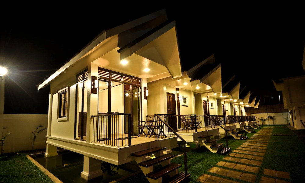 Cleon Villas Pension 7/24
