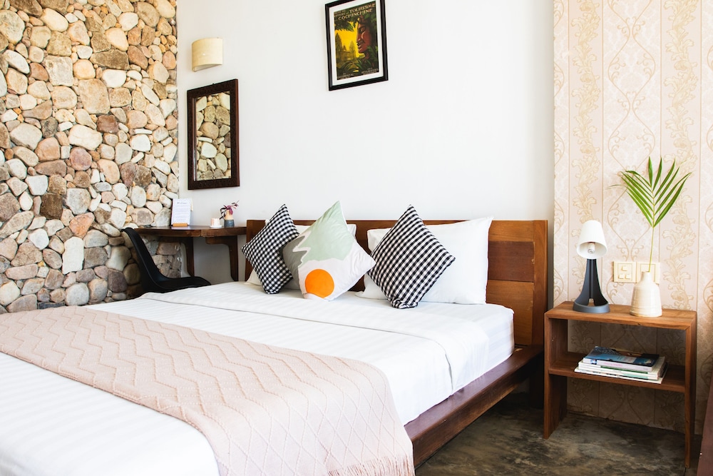 Saravoan Hotel Kep 18/65