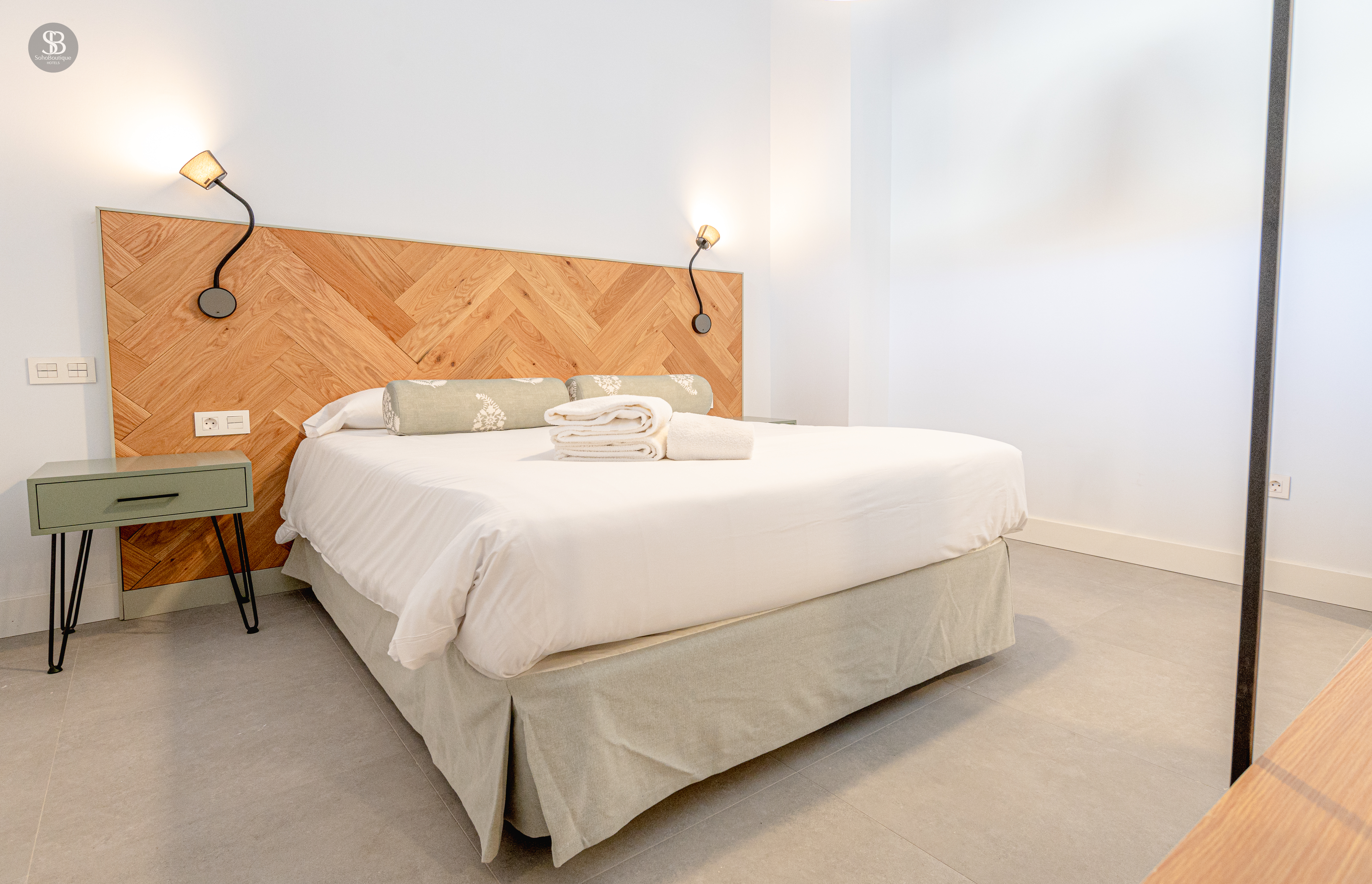 2 Bedrooms, Superior, Apartment