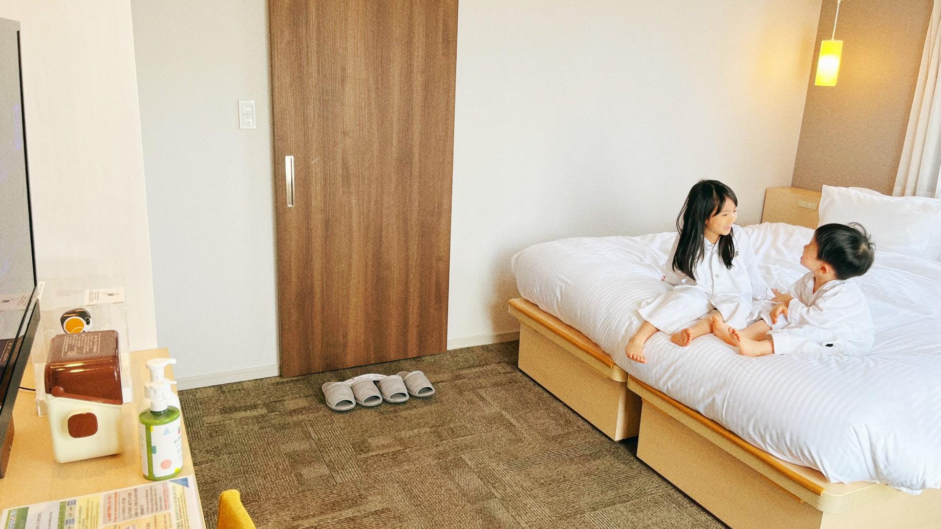 Room, Twin Beds, Kids Friendly