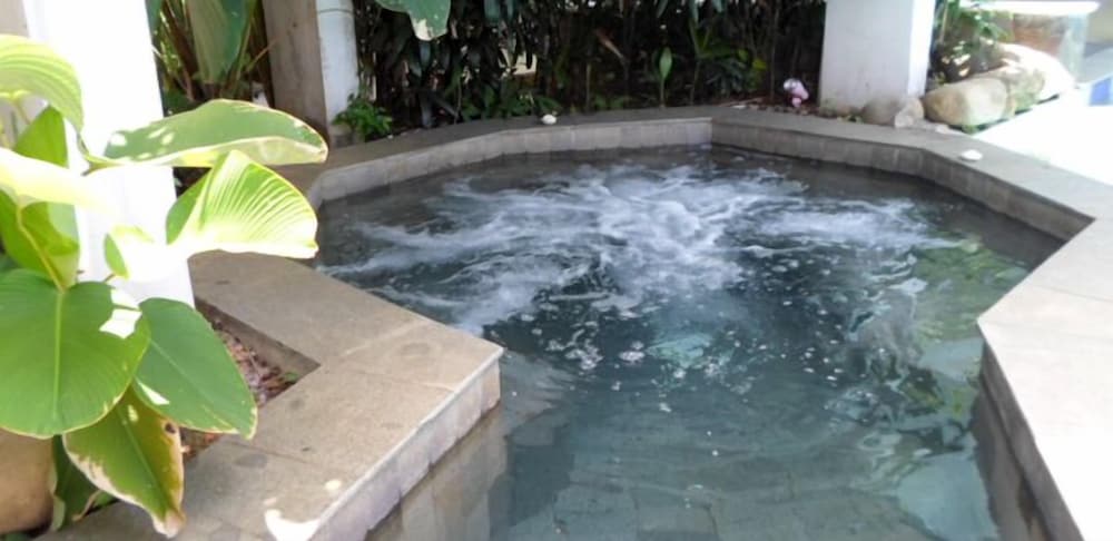 Rukun Resort Sentul 7/18
