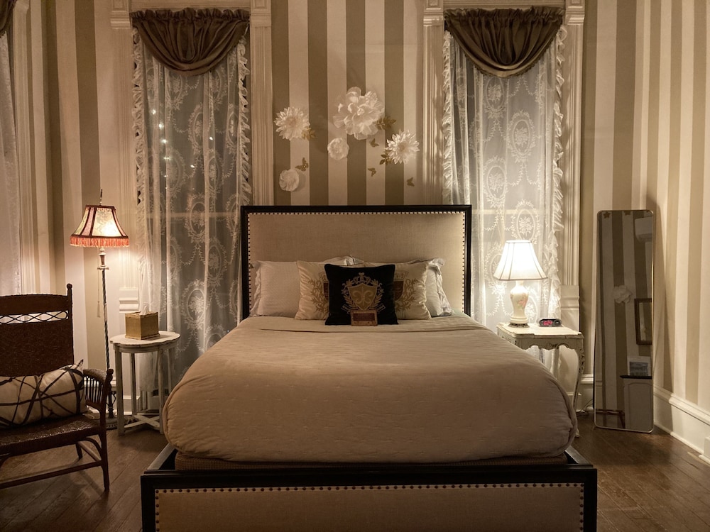 Coppersmith Inn Bed and Breakfast 14/50