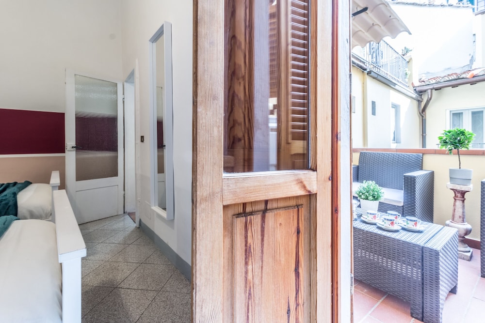 Wine Apartments Florence Sangiovese 40/40