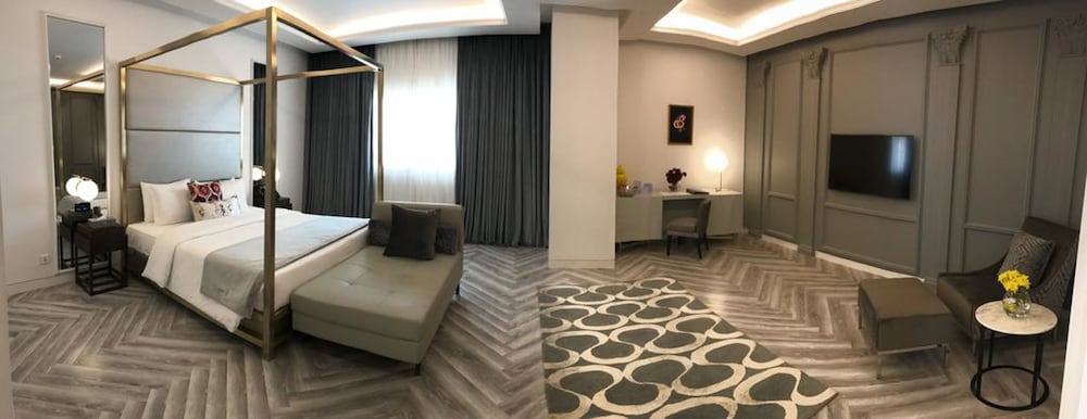 The Nishat Hotel Johar Town 15/50