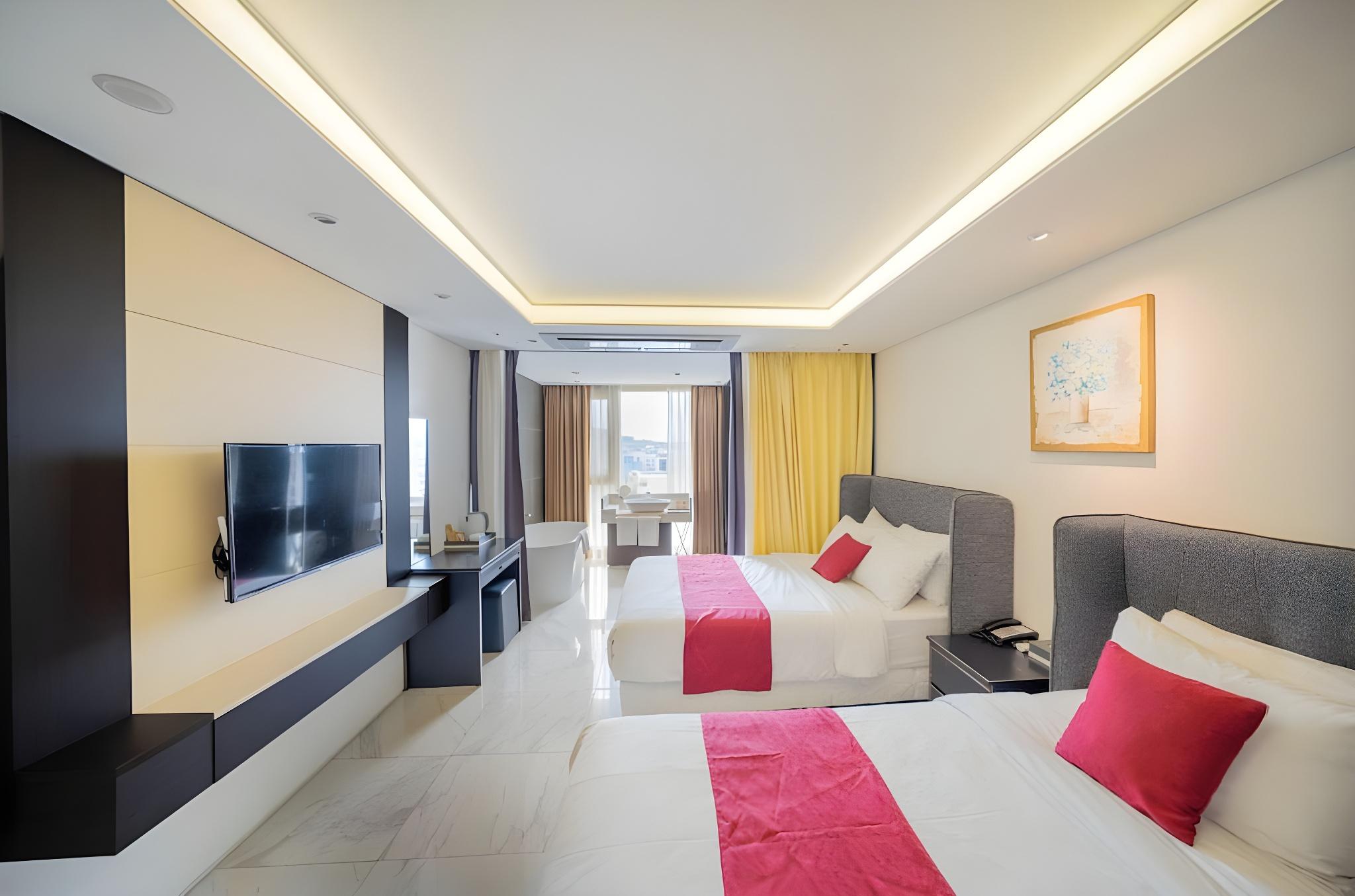 Premier, Twin Beds