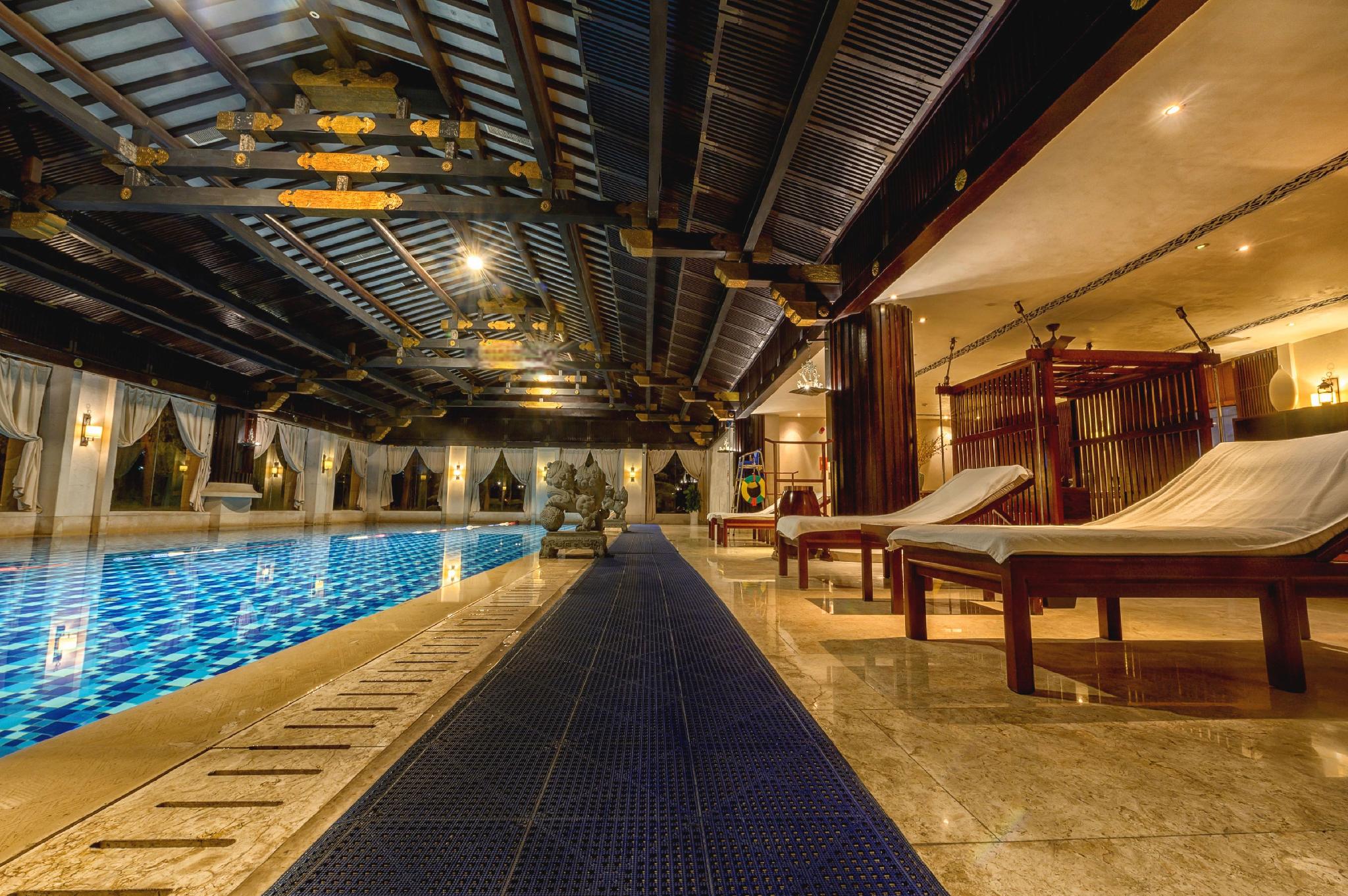 TONGQUETAI NEW CENTURY GRAND HOTEL 26/44