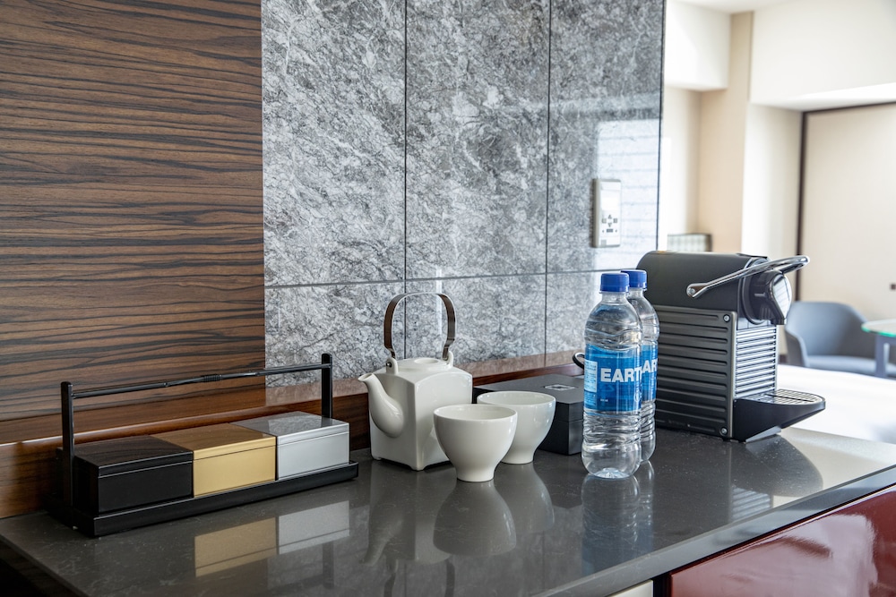 Hilton Tokyo 47/78