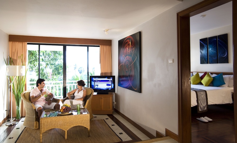 Sunset Beach Resort 46/66