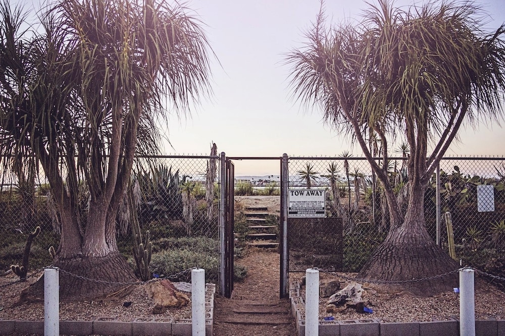 Ocean Villa Inn 56/66