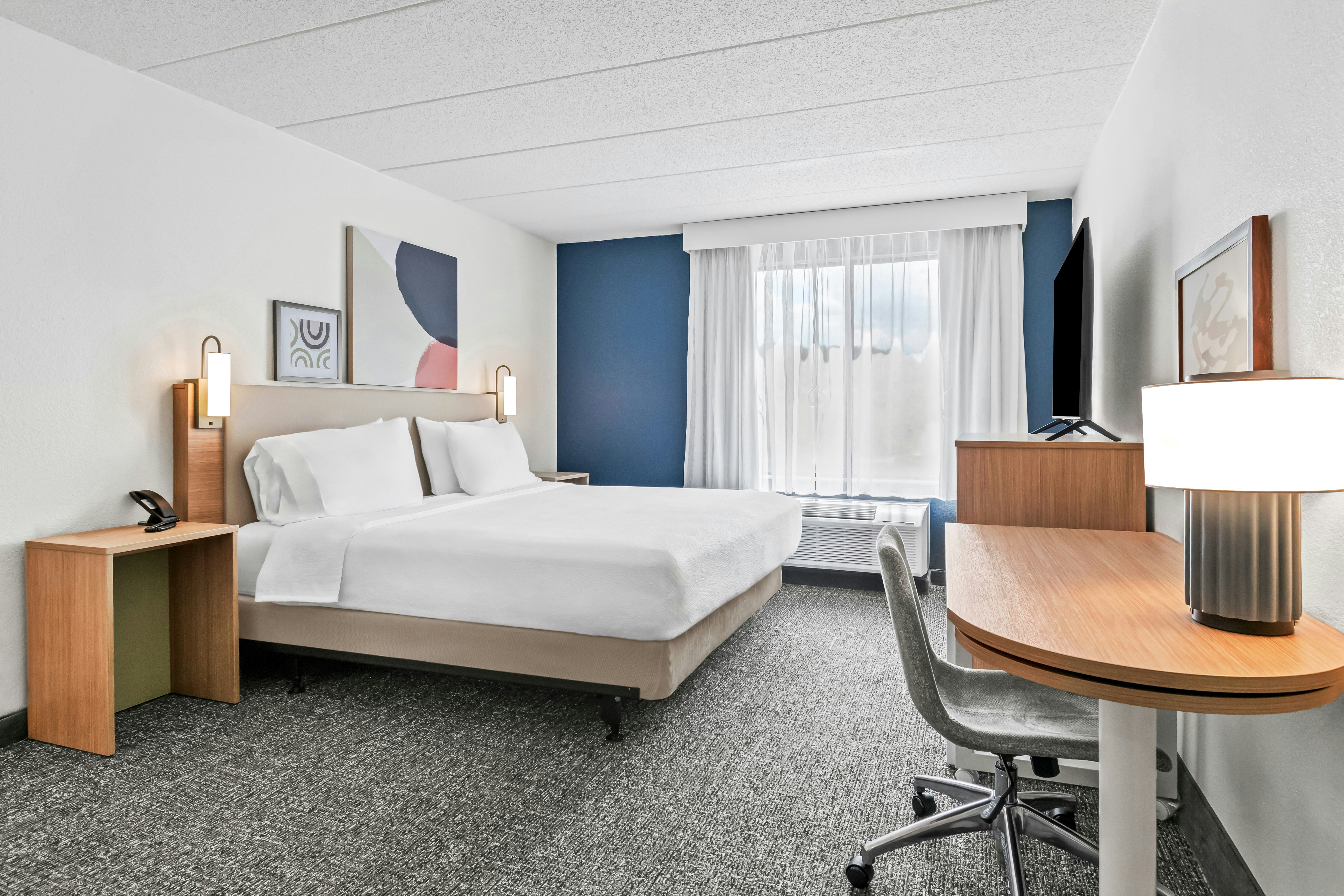 Spark by Hilton Mechanicsburg 27/50