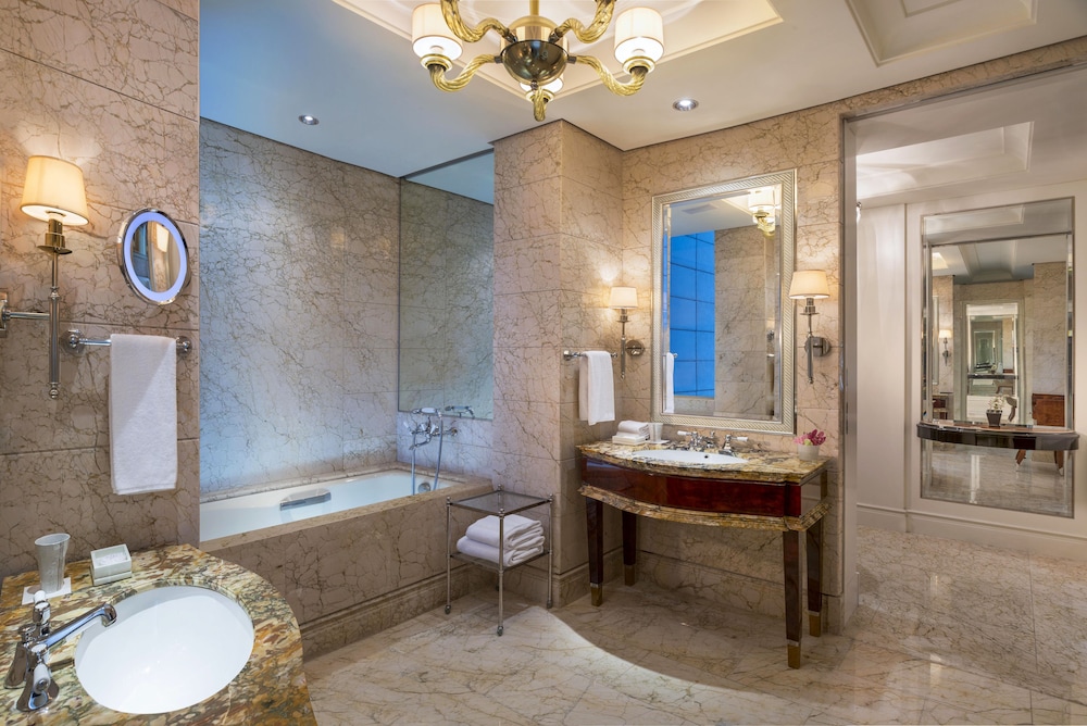 The St Regis Singapore 19/48