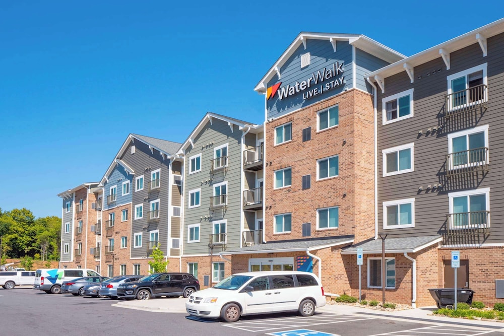 WaterWalk Extended Stay by Wyndham Charlotte - Arrowood 51/63