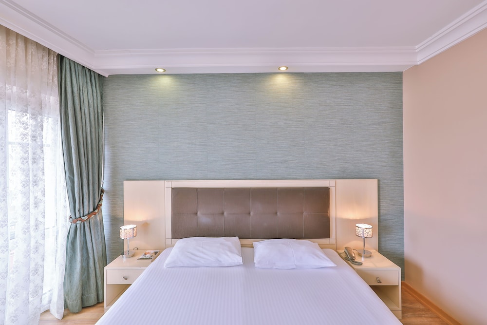 Buyukada Princess Hotel 12/50