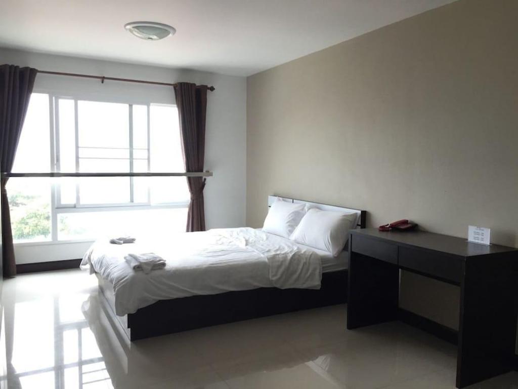 Say Hi Residences 16/40