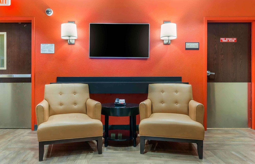 Studio 6 Suites Seattle Kent WA 36/53