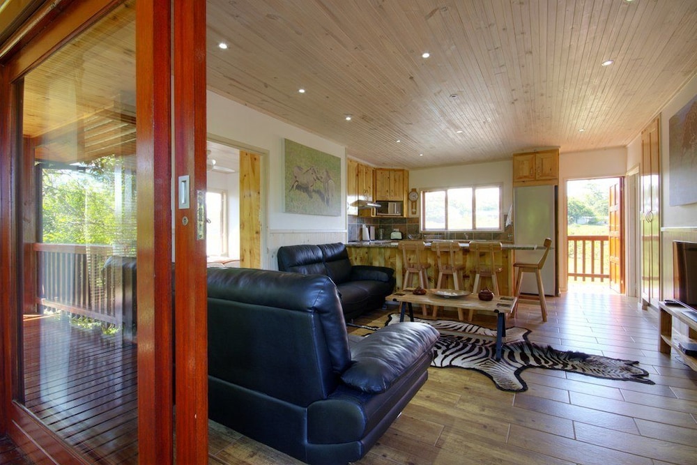 Monzi Safari Lodge 59/69
