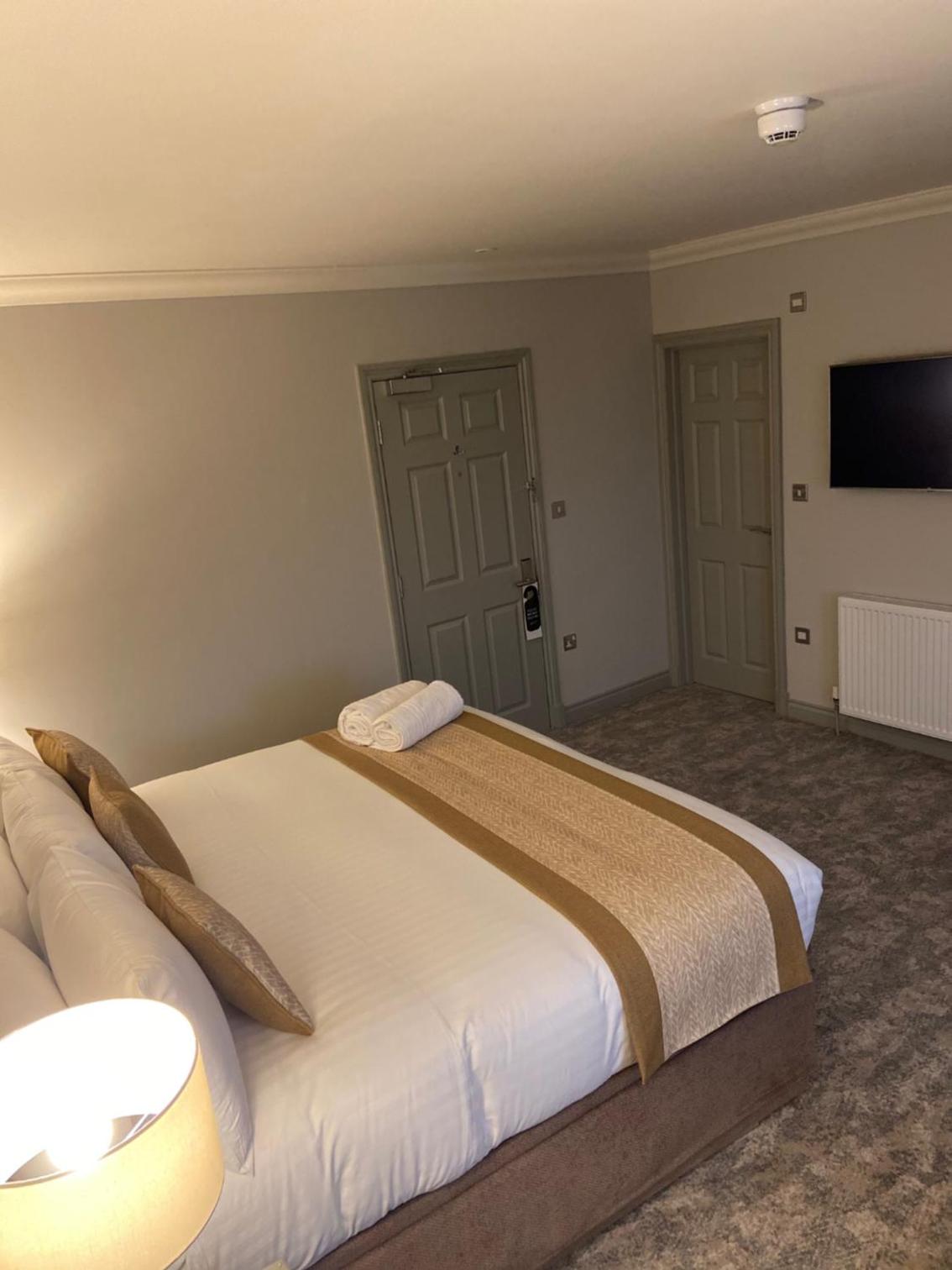 Superior, King Bed