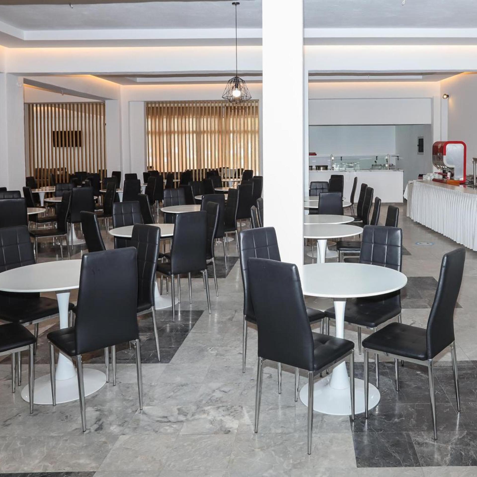 Belvita Hotel 64/76