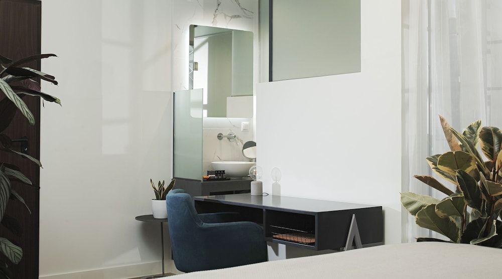 The Gem Society Boutique Hotel & Spa 58/58